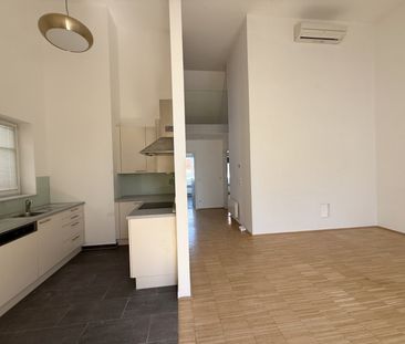 Schöne Terrassenwohnung im Herzen der Josefstadt! - Photo 1