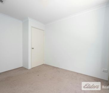 Comfortable Living in a Quiet Baldivis Location - Photo 4