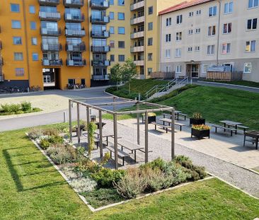 Fjärilstigen 6, Blombacka - Photo 2