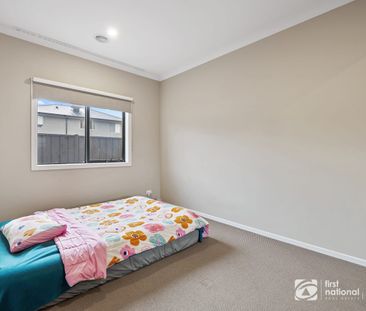 Modern Family Living in a Prime Strathtulloh Location - Photo 4