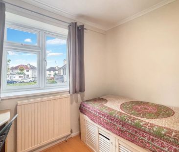 Tylers Gate, Harrow, HA3 - Photo 2