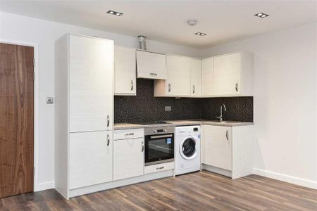 Studio to rent - Photo 2