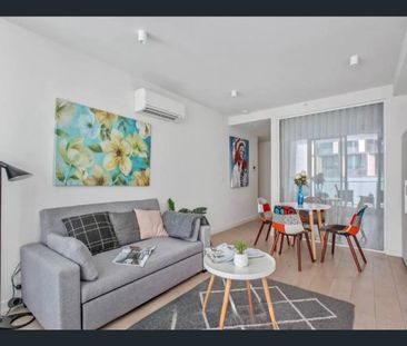 Lux Living in South Yarra - Photo 1