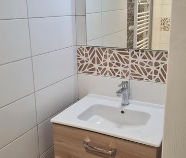 Maison 2 chambres dans un environnement verdoyant - Photo 3