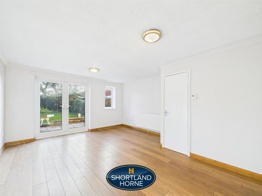 2 bedroom end of terrace house to rent - Photo 1