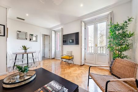 Calle de Fernando VI, Madrid, Community of Madrid 28004 - Foto 3