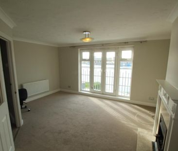 3 bedroom terraced house to rent - Photo 3