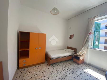 5 locali in affitto - Foto 3