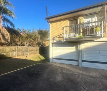 Cosy and Convenient - Photo 1