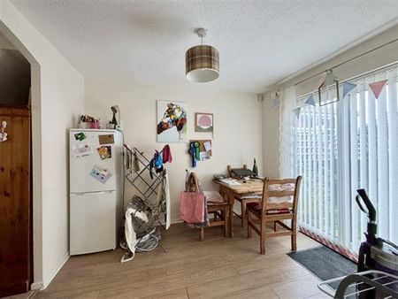 Jasmin Way, Cheltenham, GL51 - Photo 2