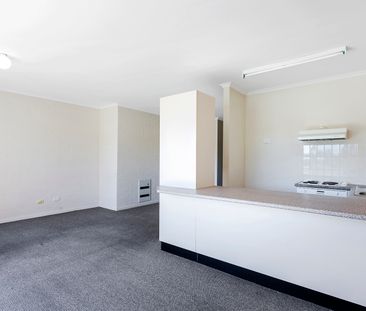 22/42 Jerrabomberra Avenue, Narrabundah ACT 2604 - Apartment For Re... - Photo 3