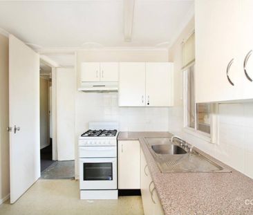 44 Tingira Avenue - Photo 1