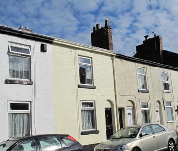 2 bedroom terraced house to rent - Photo 4