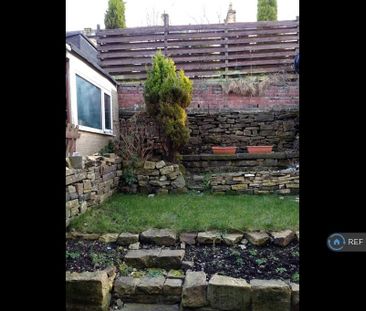 3 bedroom terraced house to rent - Photo 6