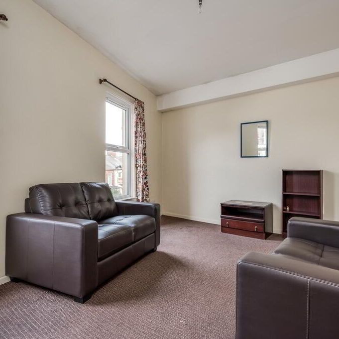 Flat 2, 3 Edinburgh Street, Belfast, BT9 7DS - Photo 1