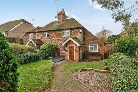 2 bedroom semi-detached house to rent - Photo 2