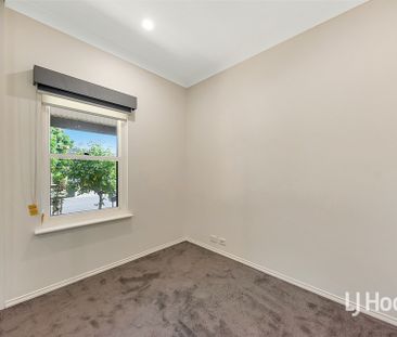 Neat and Tidy Cottage - Photo 4