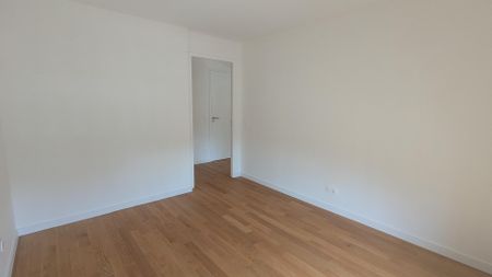 location Appartement T4 DE 81.2m² À COURBEVOIE - Photo 4