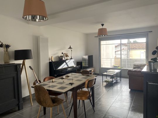 Location Maison 4 pièces 85m² COGNAC 16100 - Photo 1