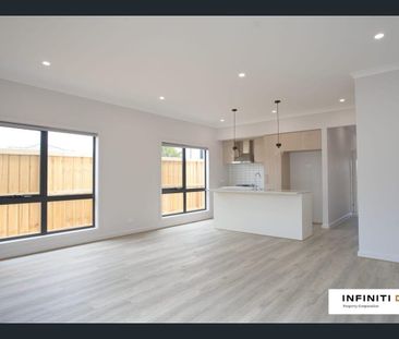 BRAND NEW 4 BEDROOM GEM IN THE HEART OF WEIR VIEWS WITH 5x SPLIT SY... - Photo 1