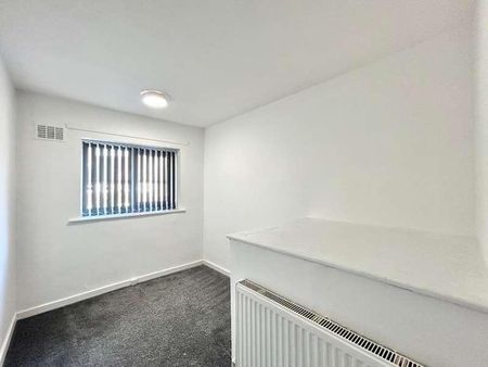 Hodder Grove, Bilton, HU8 - Photo 3