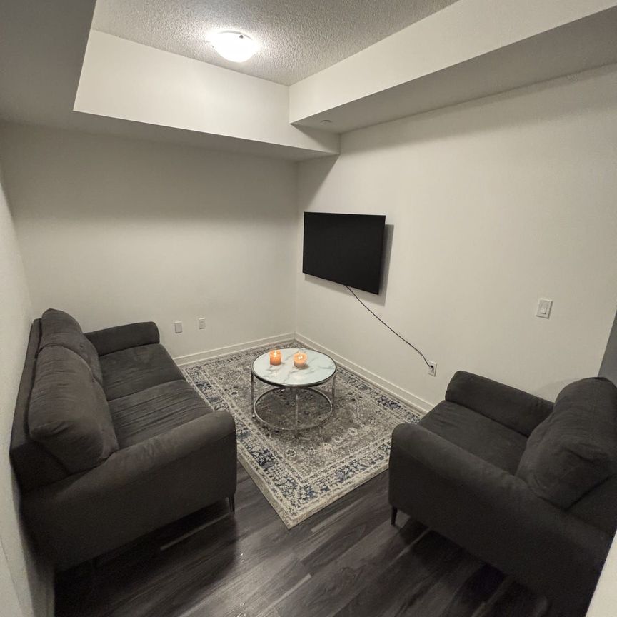 For Lease - 859 The Queensway N/A Unit# 524, Toronto, Ontario - Photo 1