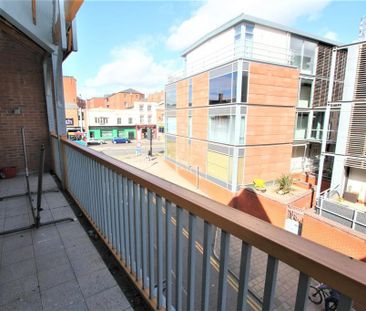 2 bedroom apartment to rent - Photo 3