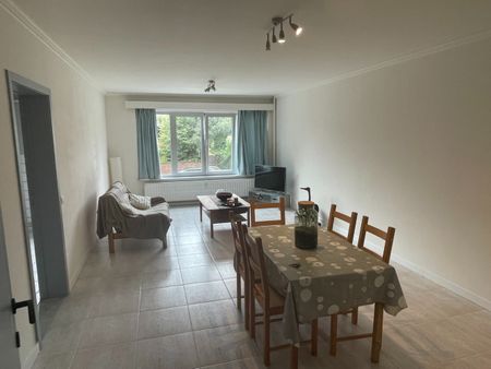 Appartement met 2 slaapkamers EN garagebox - Foto 3