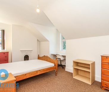 7 bed Semi-Detached House for Rent - Photo 6