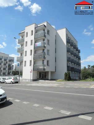 Pronájem bytu 1+kk v Praze 10, ul. Hornoměcholupská - Photo 1