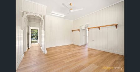 Charming Home in Prime Newmarket Location – Walk to Everything! - Photo 3