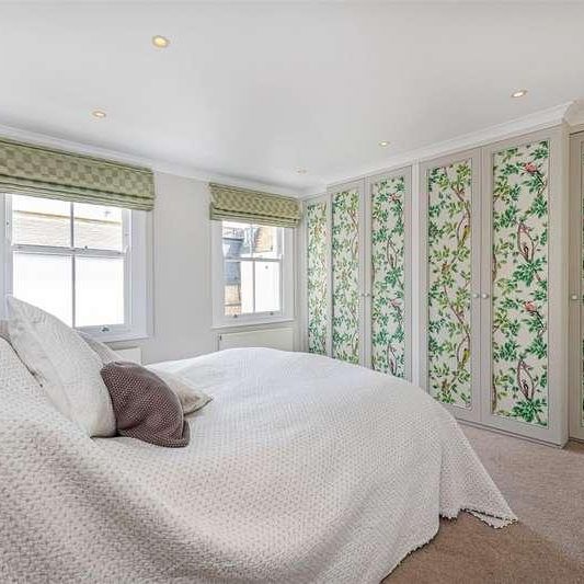 Cross Street, London, SW13 - Photo 1