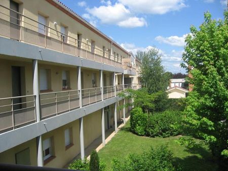 Location Appartement 1 pièce 22m² ALBI 81000 - Photo 4