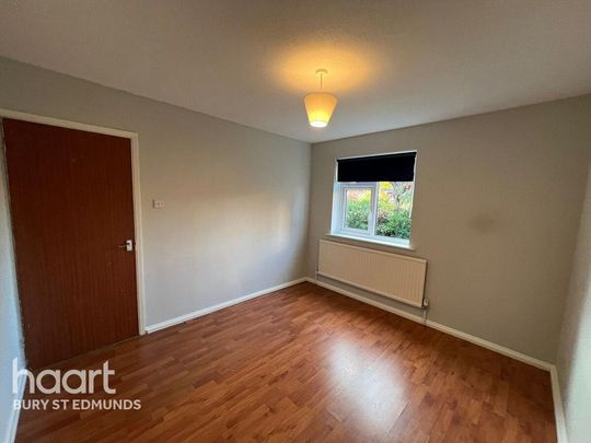 2 bedroom bungalow to rent - Photo 1