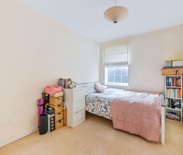 3 bedroom apartment to rent - Photo 5