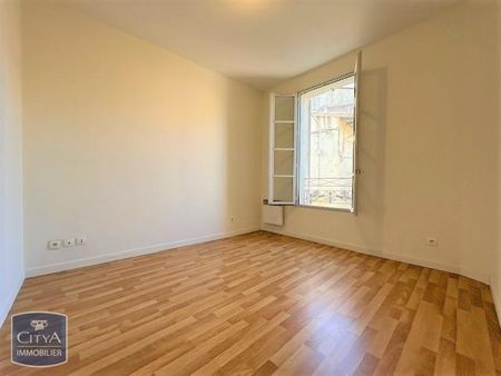 Location Appartement 3 pièces 43m² AVIGNON 84000 - Photo 4