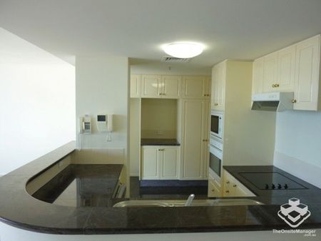 Brisbane River Views, Modern Finishes & A Brilliant City Lifestyle! - Photo 4