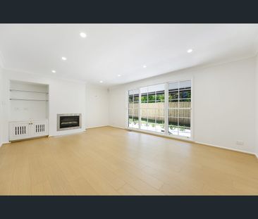 27 Young st, Wahroonga, NSW 2076 - Photo 1