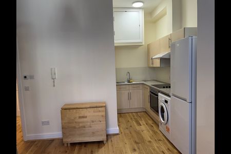 Studio Flat, Gloucester Drive, N4 - Photo 4