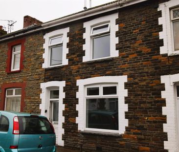 3 bedroom terraced house to rent - Photo 6