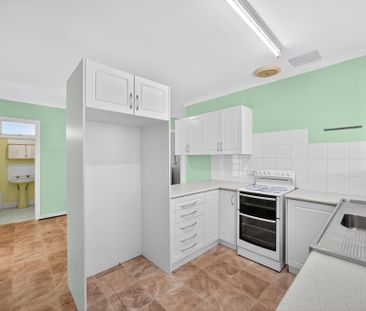 Three Bedroom Home in Rockingham - Photo 5