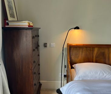 Room in a Shared Flat, The Chase, SW4 - Photo 6