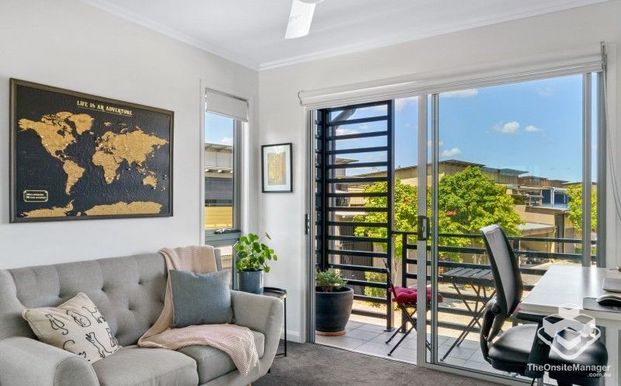 New Listing - Private Retreat with Park Views in a Prime Inner-City Location - Photo 1