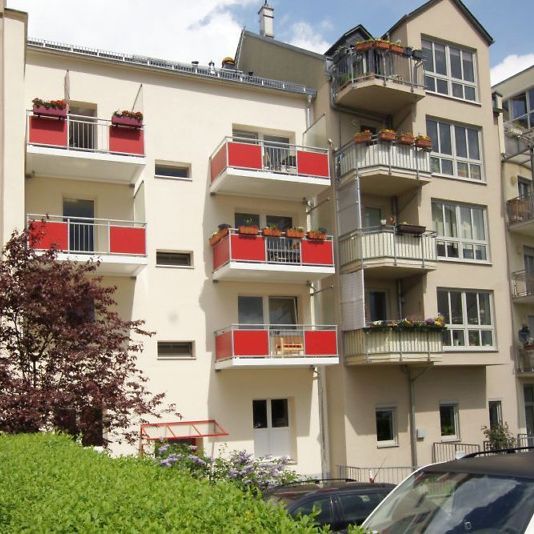 Altstadt-Juwel mit Herz: Dein gemütlicher Rückzugsort über den Dächern der Stadt! - Photo 1