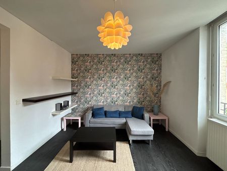 Location Appartement 3 pièces 67m² - Photo 2