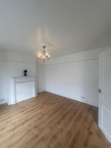 4 bedroom semi-detached house to rent - Photo 4