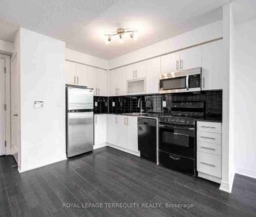 50 Town Centre Court condo — Toronto, ON (1-Bedroom) - 1 Bedroom - Photo 5