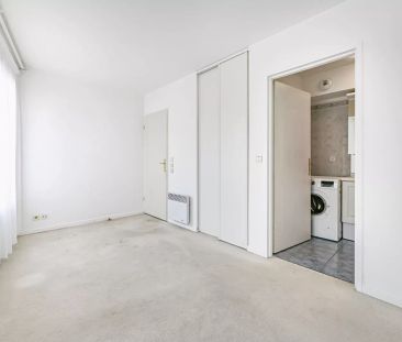 Très bel appartement 2 pièces avec parking Paris 16ème - Photo 4
