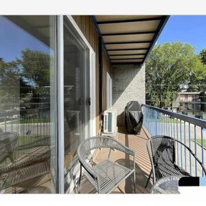 condo a louer - Photo 2