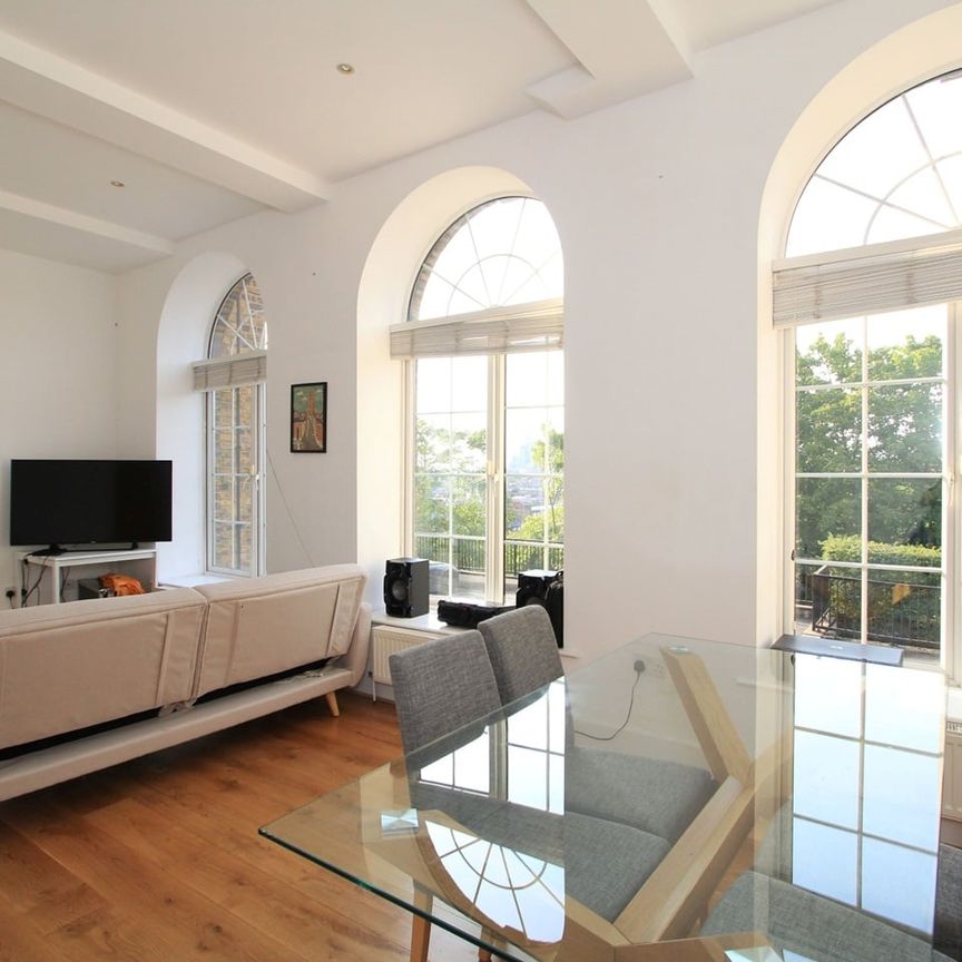 Room in a Shared Flat, Woodlands Heights, SE3 - Photo 1